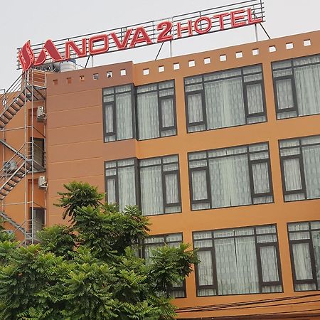 Anova 2 Hotel Hanoi Bagian luar foto