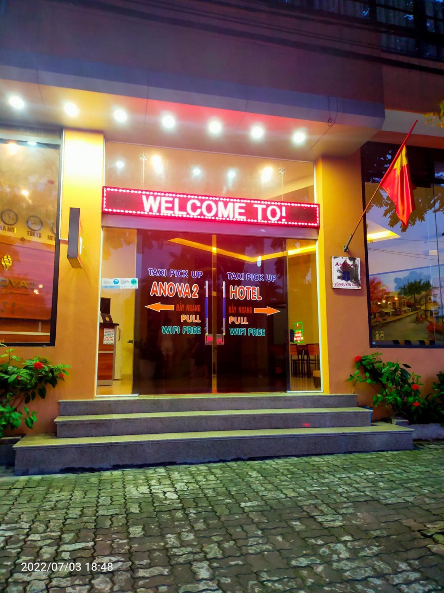Anova 2 Hotel Hanoi Bagian luar foto