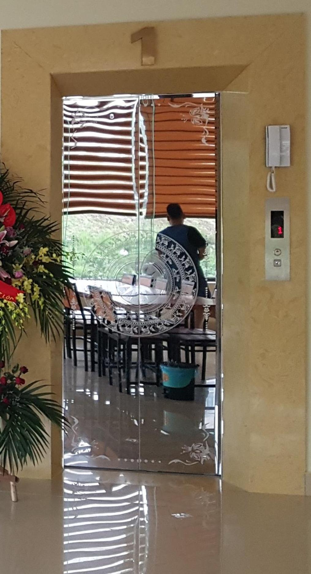 Anova 2 Hotel Hanoi Bagian luar foto