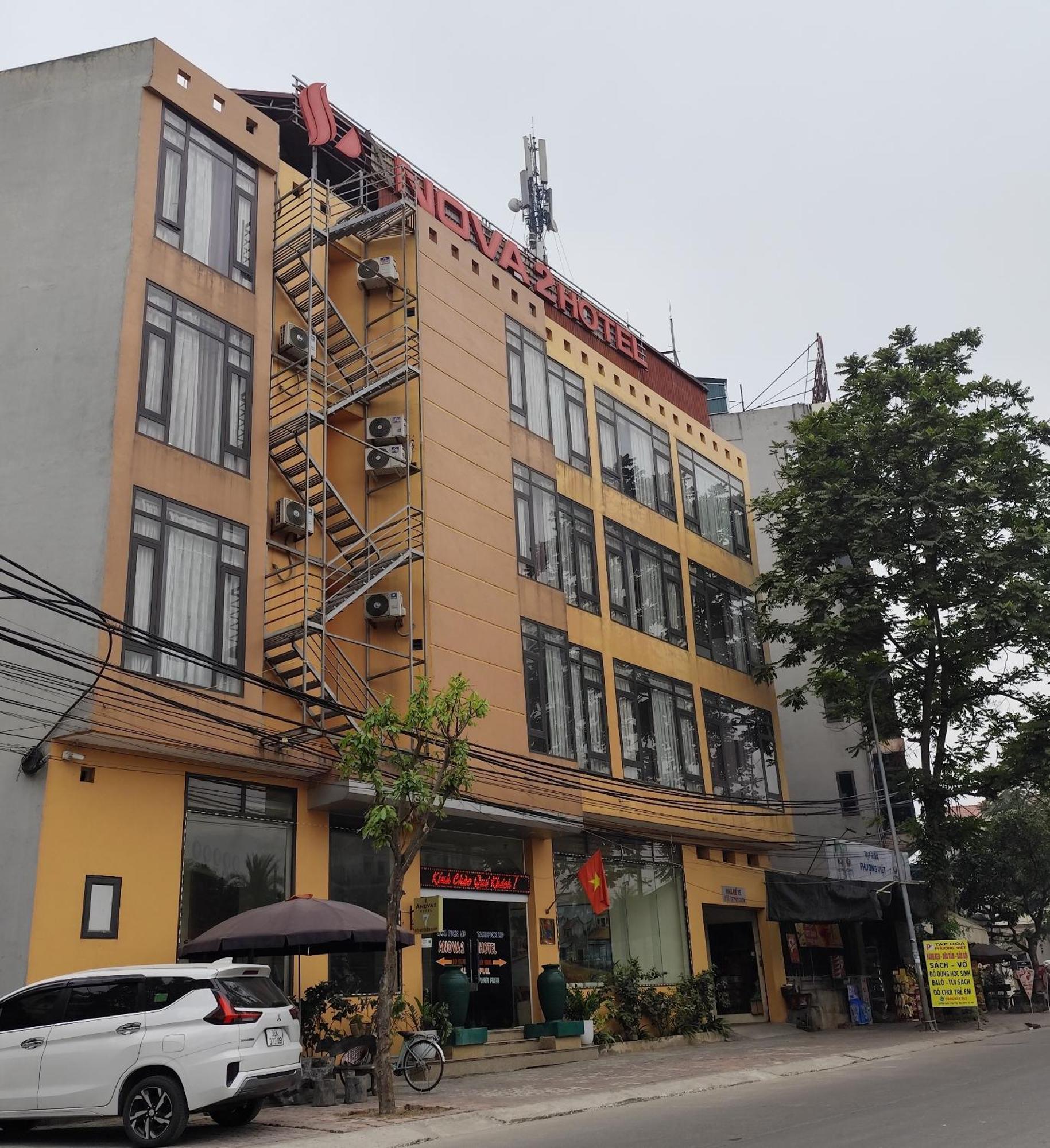 Anova 2 Hotel Hanoi Bagian luar foto